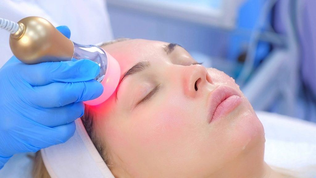 Best Red Light Therapy Device for Skin