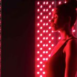 Does red light therapy help sagging skin?