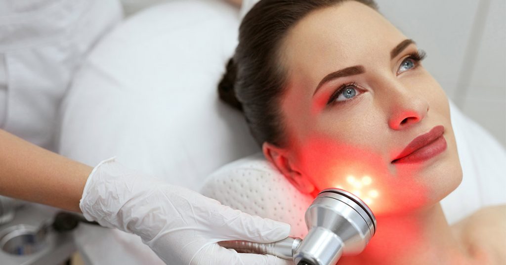 How To Prepare Your Skin For Red Light Therapy