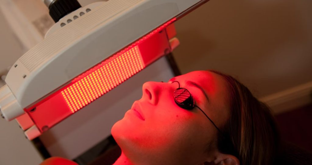 Can Red Light Therapy Damage Eyes?