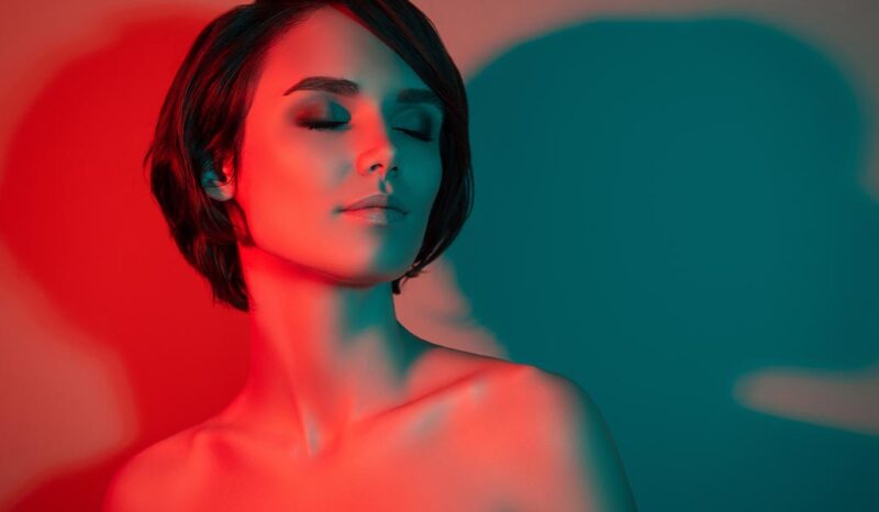 Does Red Light Therapy Stimulate Collagen?