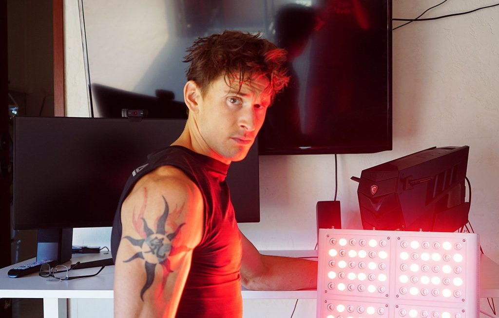 How to Use Red Light Therapy for Testosterone
